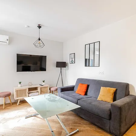 Apartment Charming 2rooms Apartmentheart Of *